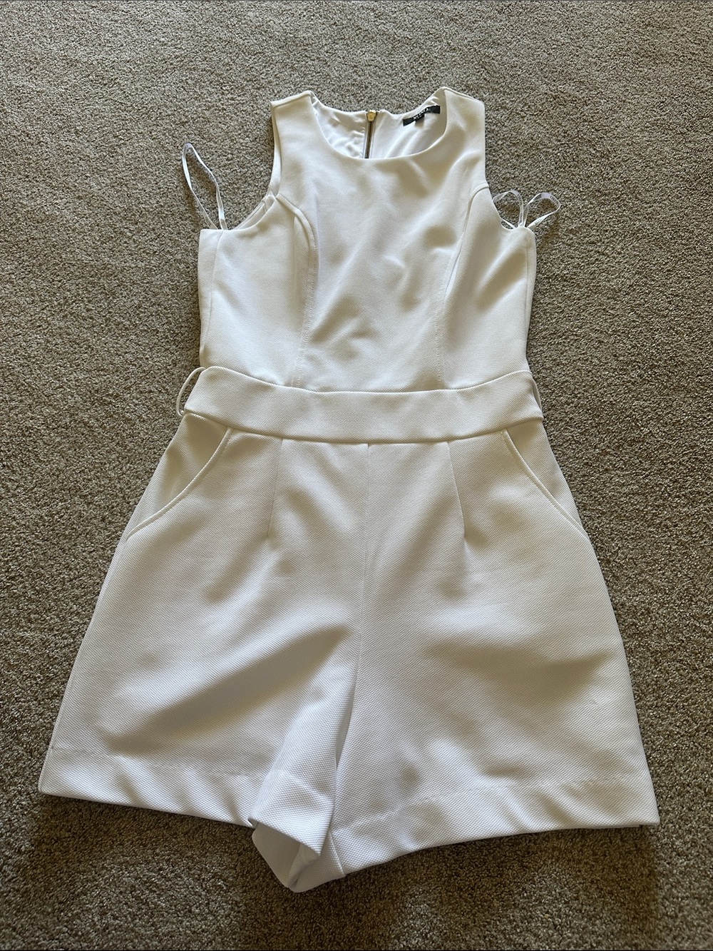 XOXO White Sleeveless romper with Gold Zip size 5/6